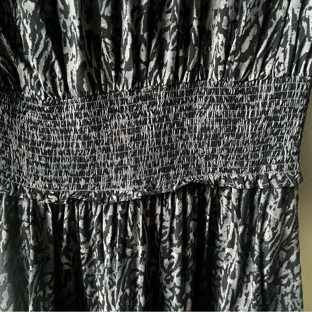 RAILS Zana Charcoal Abstract Animal Print Mini Dress Smocked Mobwife Modern S‎
